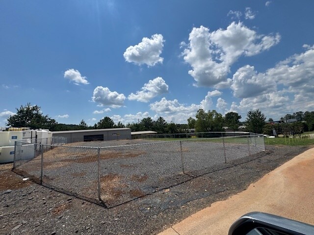 More Photos Of 135 Wansley Dr SE, Cartersville Land For Lease