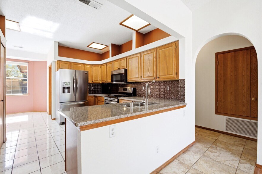 More Photos Of 2881 Chessman Dr SE, Rio Rancho Specialty For Sale