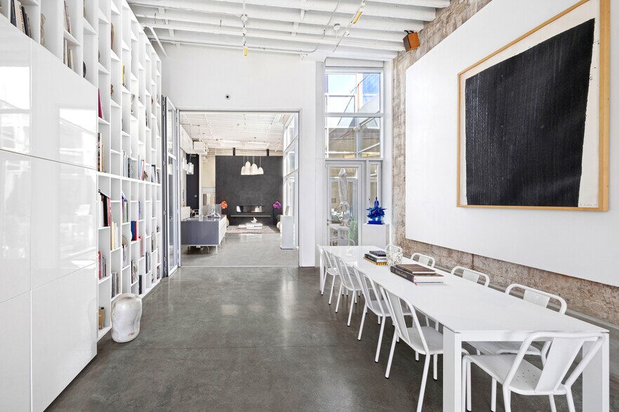 More Photos Of 47 4th St, Brooklyn Flex For Sale