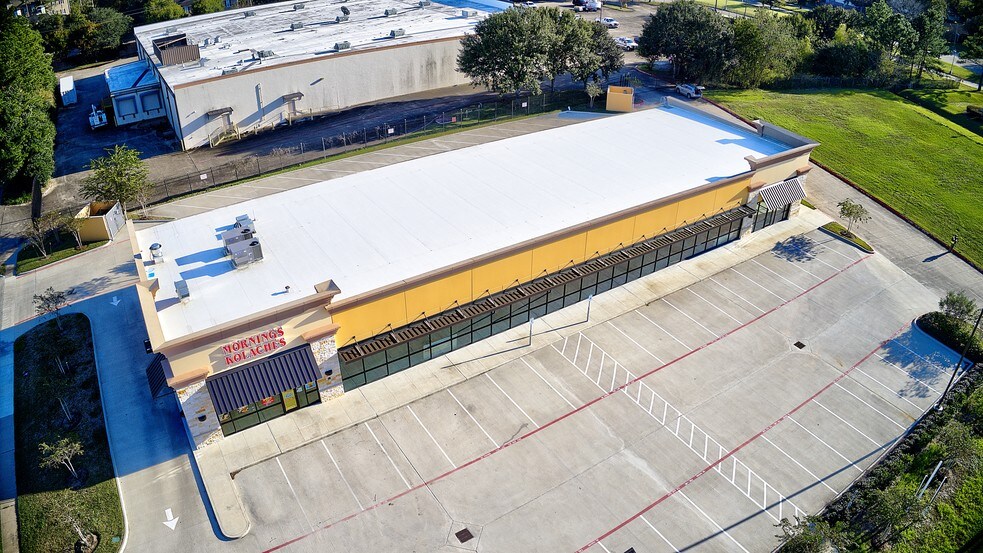 More Photos Of 5033 FM 2351 Rd, Friendswood Storefront Retail Office For Lease