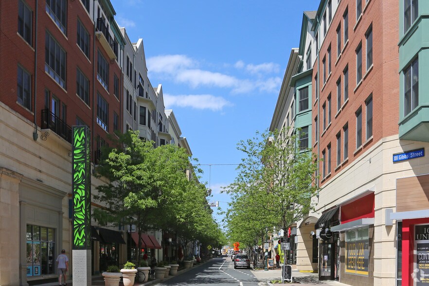 More Photos Of 20 Maryland Ave, Rockville Multifamily For Sale