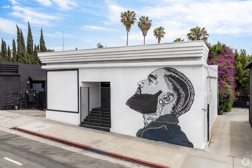 More Photos Of 1952 N Cahuenga Blvd, Los Angeles Movie Radio TVStudio For Lease