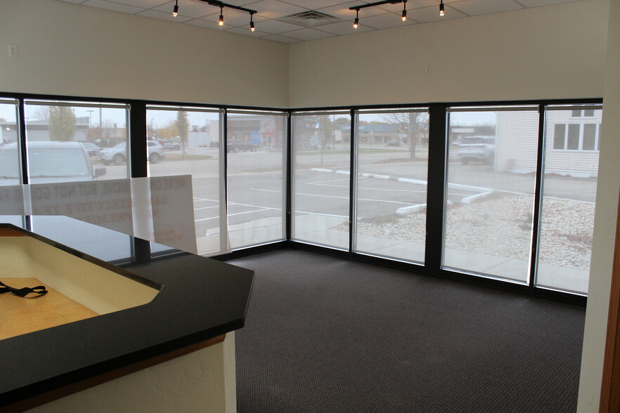 More Photos Of 1521 Randolph Rd, Janesville Medical For Lease