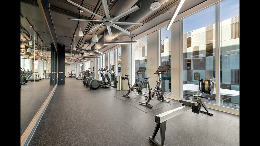 More Photos Of 1900 Aldrich St, Austin Unknown For Lease