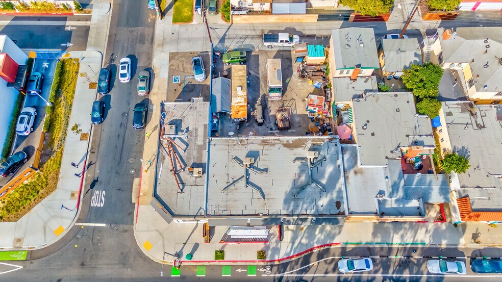 More Photos Of 701-709 E Artesia Blvd, Long Beach Storefront For Lease