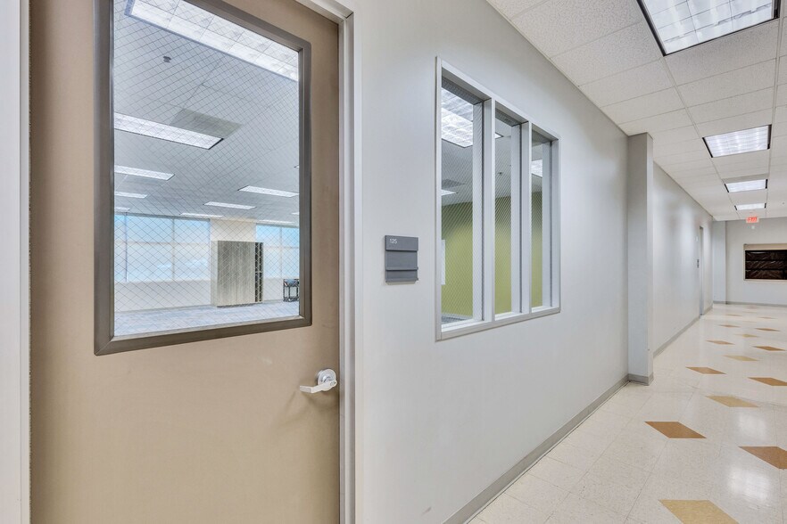 More Photos Of 9100 Hwy 290 E, Austin Research And Development For Sale