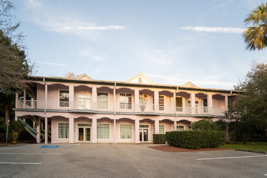 More Photos Of 5909 N Ocean Shore Blvd, Palm Coast Office Residential For Sale