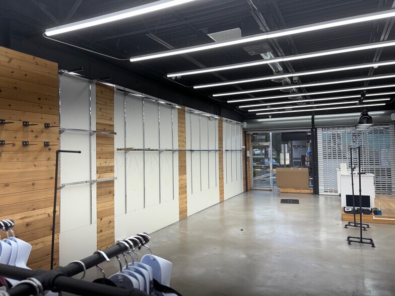 More Photos Of 5201-5299 N State Road 7, Tamarac Storefront For Lease