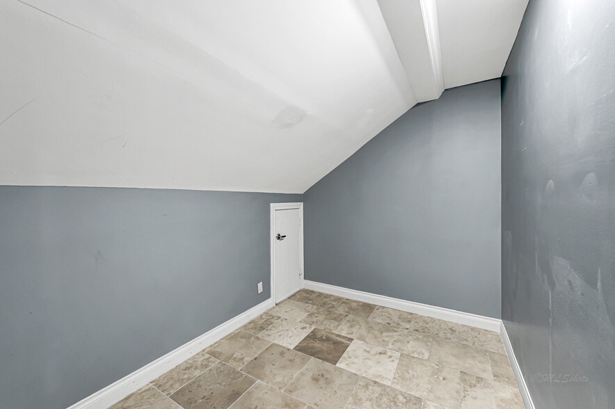 More Photos Of 607 Park Grove Dr, Katy Medical For Lease