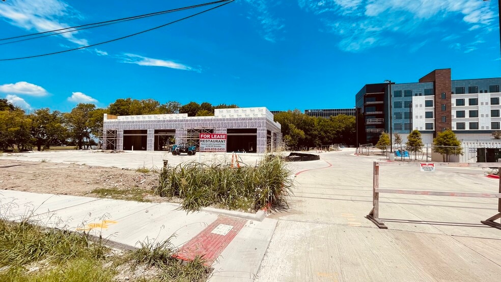 More Photos Of 7700 Hwy 121 S, McKinney Restaurant For Lease