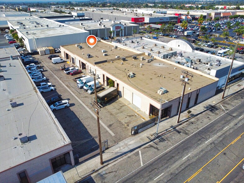 More Photos Of 12862 Foothill Blvd, Sylmar Warehouse For Sale