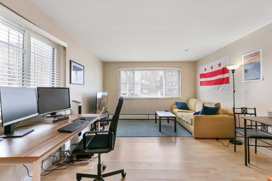 More Photos Of 1260 Logan St, Denver Apartments For Sale