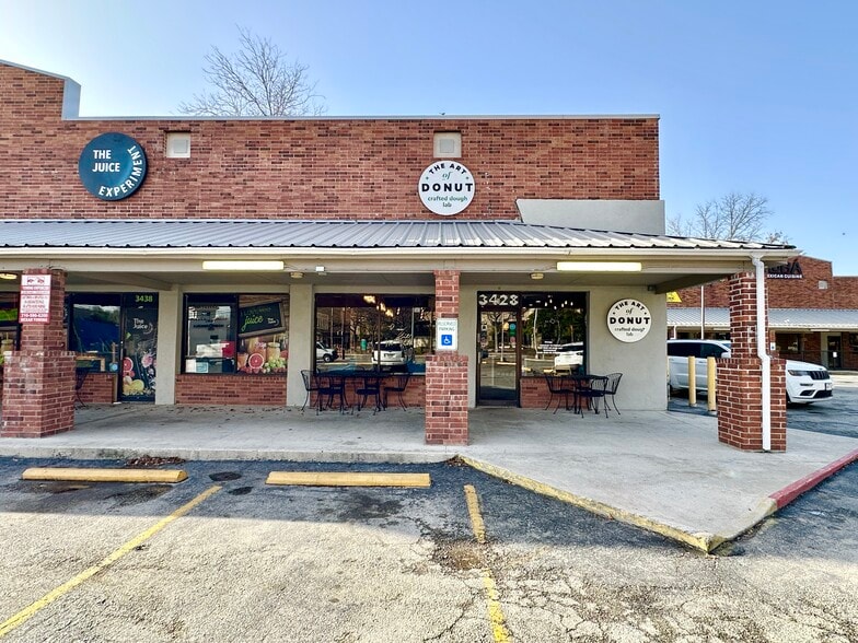 More Photos Of 3420-3440 N St Marys St, San Antonio Unknown For Lease