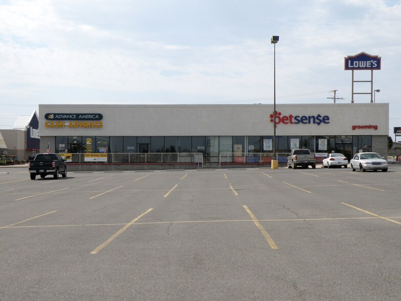 More Photos Of 520 George Nigh Hwy, Mcalester Unknown For Lease