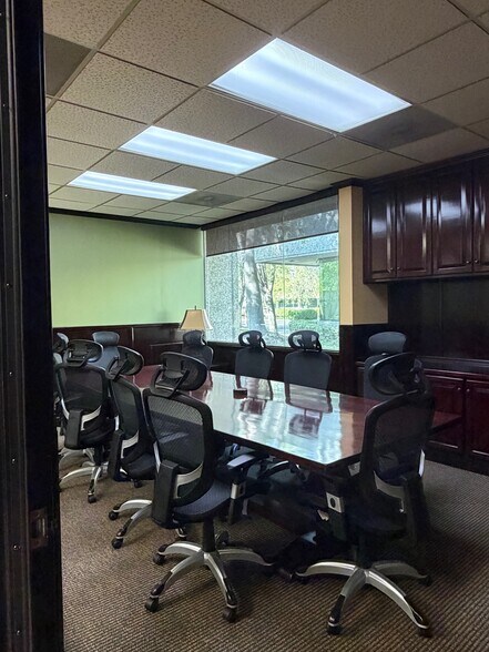 More Photos Of 22952 Mill Creek Dr, Laguna Hills Office For Lease