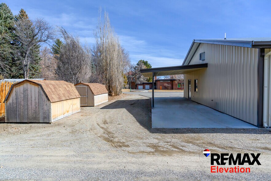 More Photos Of 156 N 6th St, Basin Office For Lease