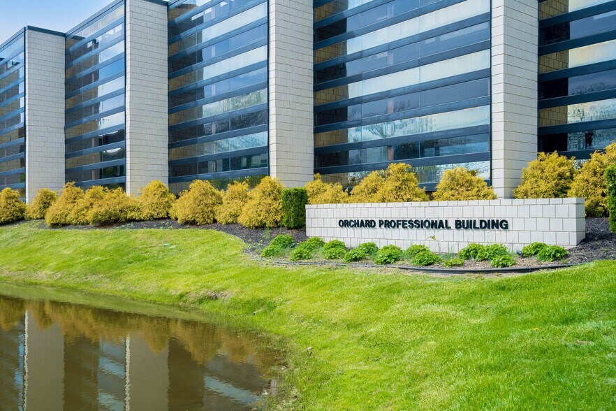 More Photos Of 3055 Plymouth Rd, Ann Arbor Office Residential For Lease