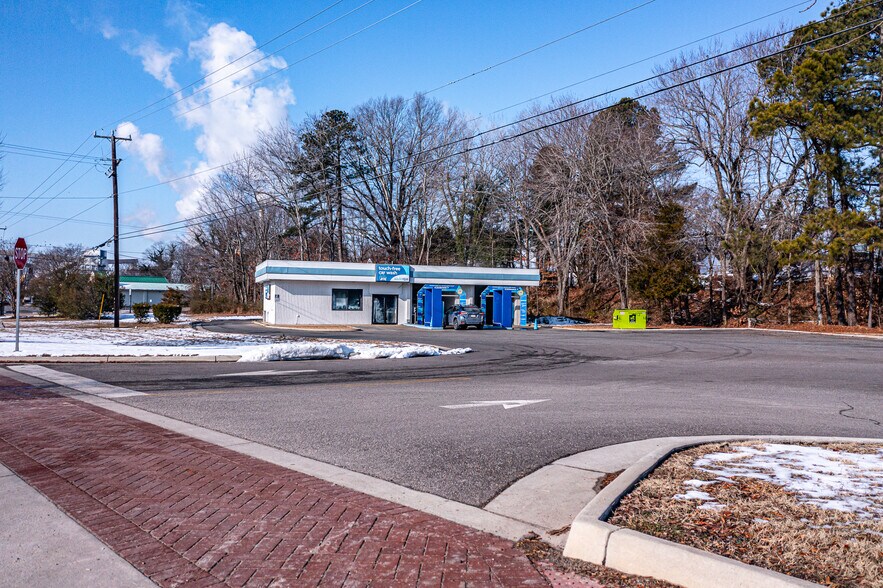 More Photos Of 516 14th st, West Point Carwash For Sale