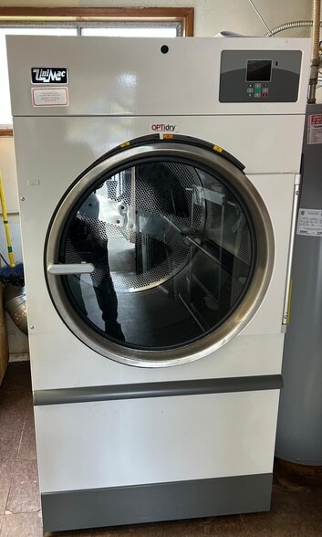 More Photos Of 1593 US 101 Hwy, Reedsport Hotel For Sale