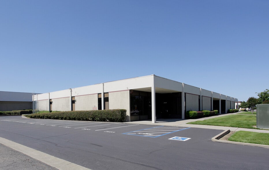 Primary Photo Of 2795 Del Monte St, West Sacramento Warehouse For Lease