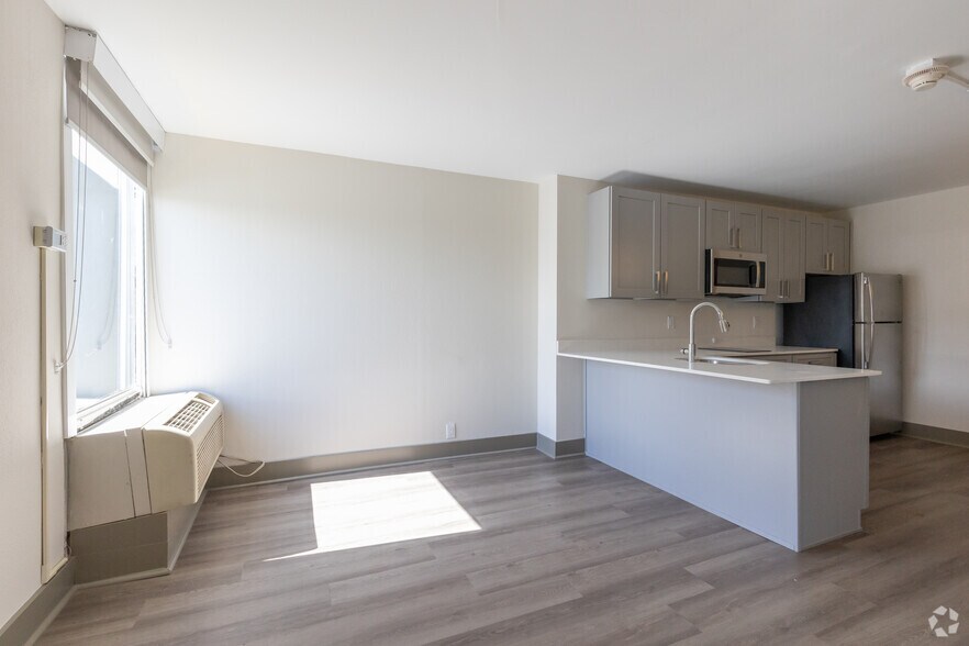 More Photos Of 2756 Laurens Rd, Greenville Apartments For Sale