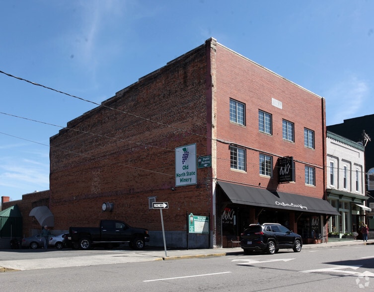 Primary Photo Of 308 N Main St, Mount Airy Storefront Retail Office For Sale