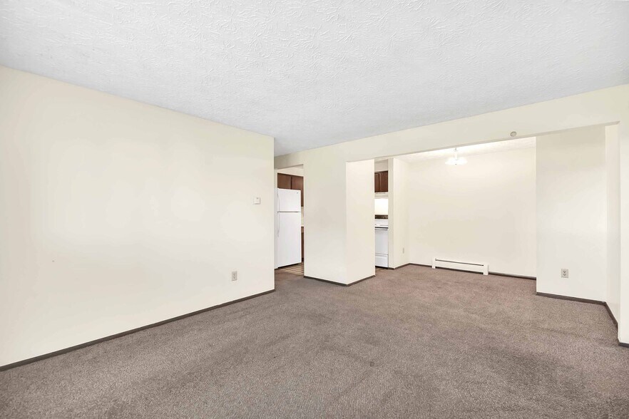 More Photos Of 2612 Pioneer Trl, Sandusky Apartments For Sale