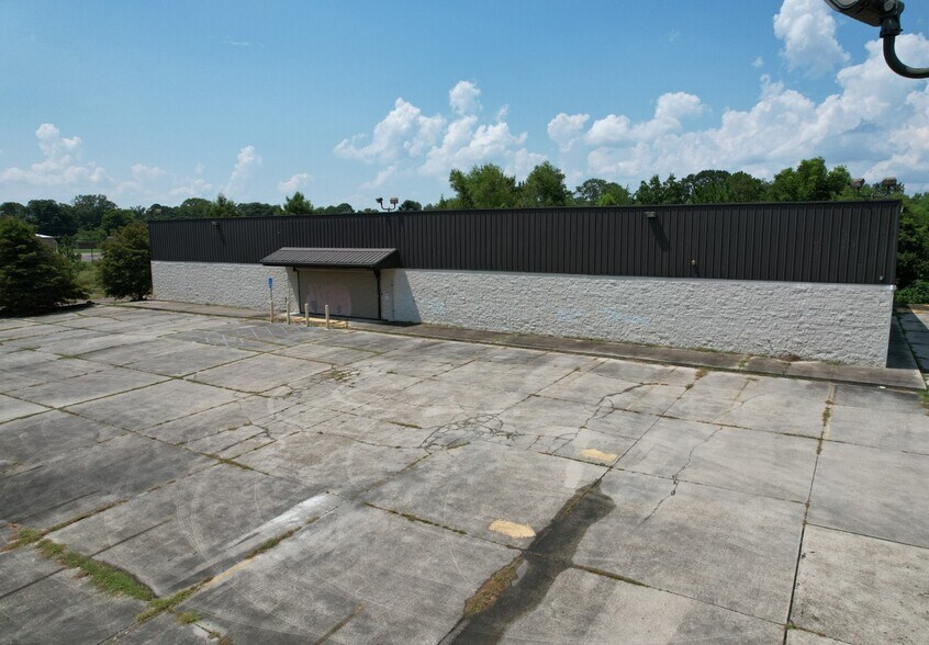 More Photos Of 3939 Choctaw Dr, Baton Rouge Freestanding For Lease