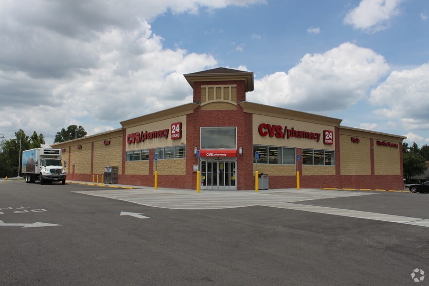 Primary Photo Of 8915 Saint Charles Rock Rd, Saint Louis Drugstore For Lease