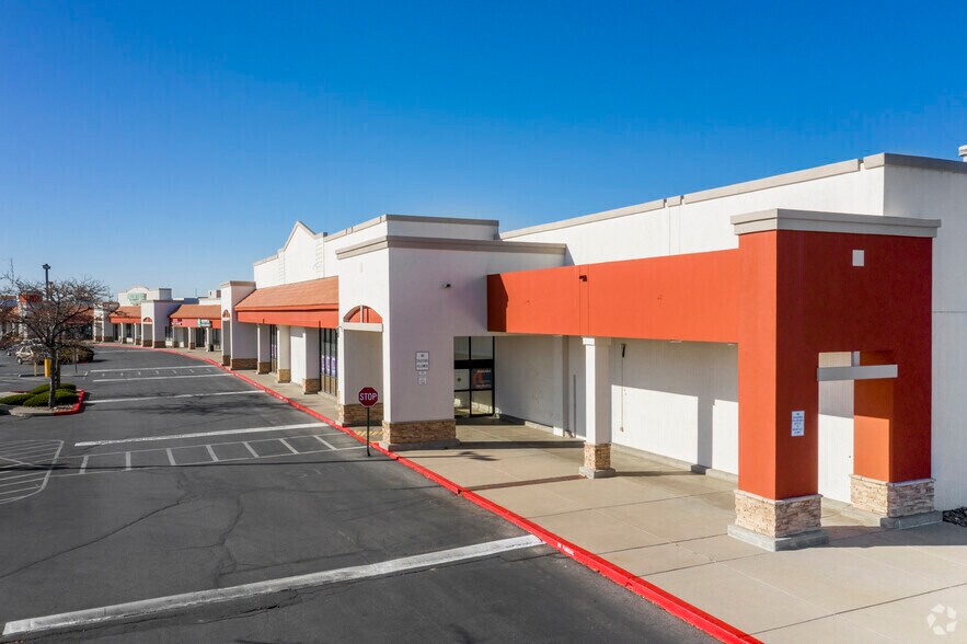 More Photos Of 3301 Coors Blvd NW, Albuquerque Freestanding For Sale