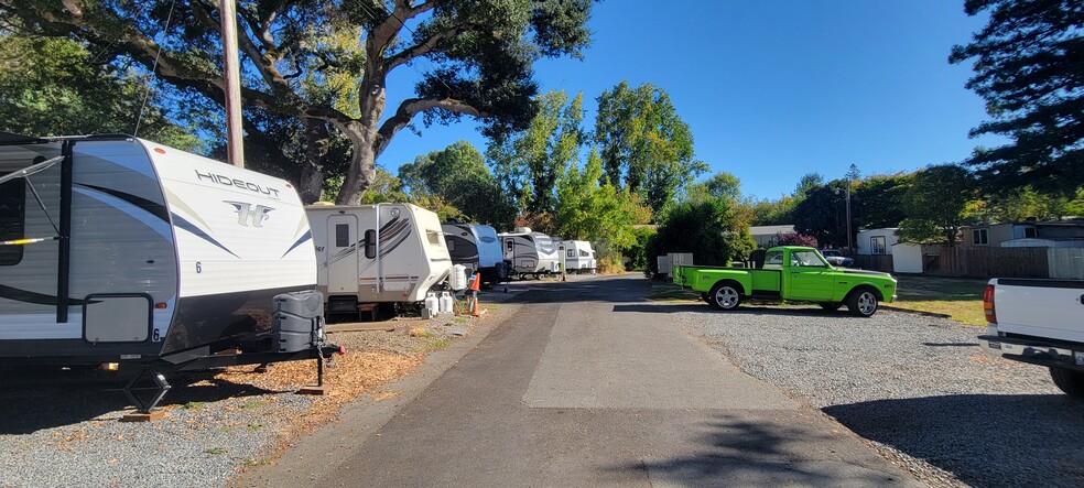 More Photos Of 6070 Old Redwood Hwy, Penngrove Manufactured Housing Mobile Home Park For Sale