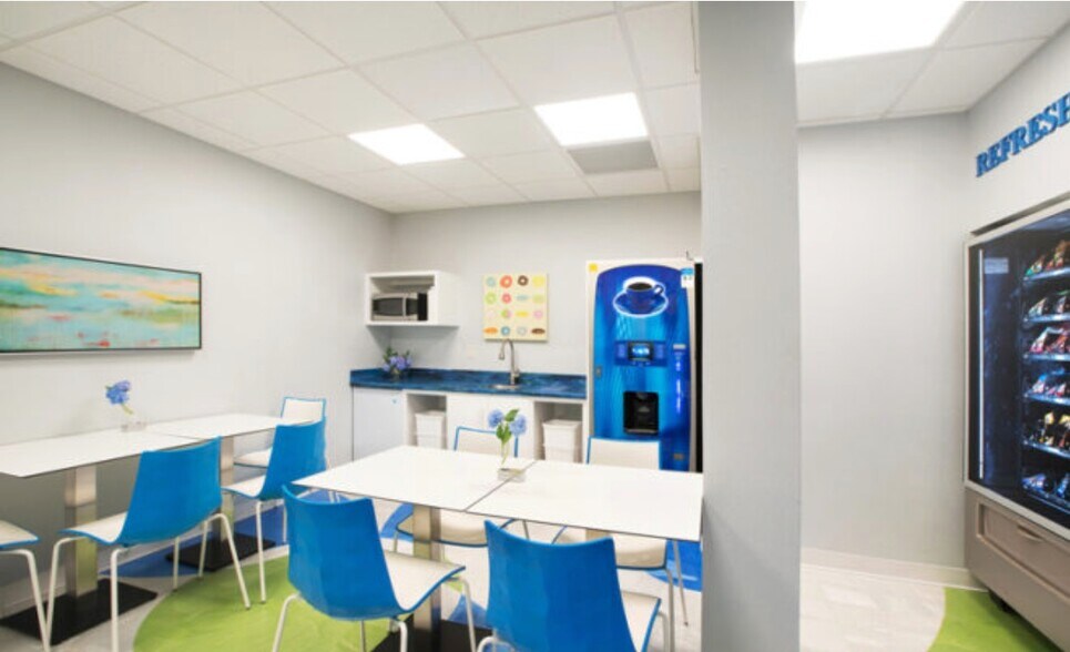 More Photos Of 10201 W Markham St, Little Rock Coworking Space