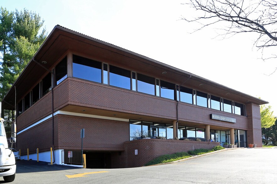 More Photos Of 6500 Seven Locks Rd, Cabin John Office For Lease