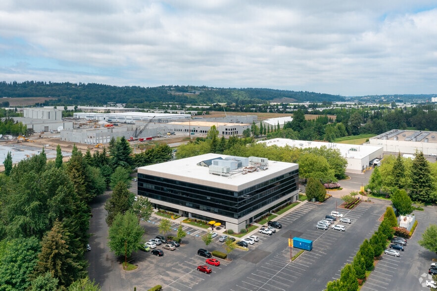 More Photos Of 6811 S 204th St, Kent Office For Lease