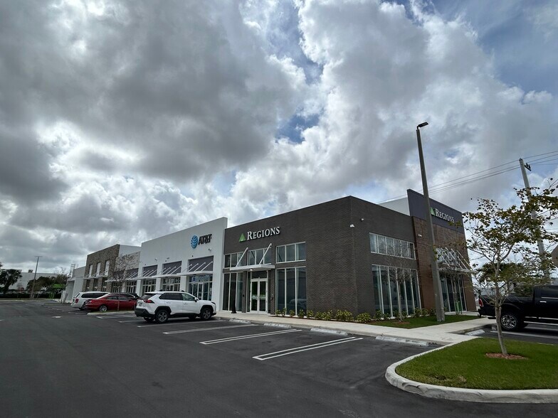 More Photos Of 2899 W Fourth Ave, Hialeah Restaurant For Lease