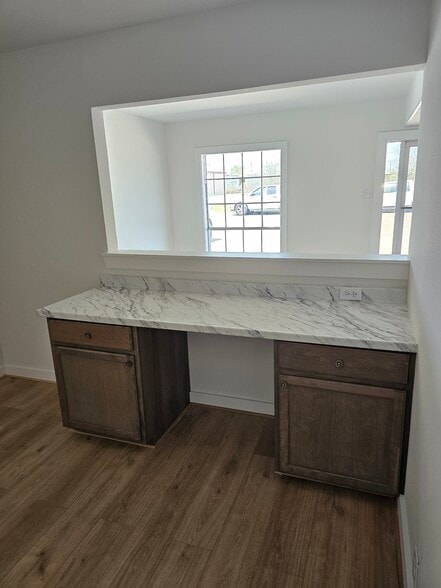 More Photos Of 1301 Avenue H, Freeport Medical For Sale