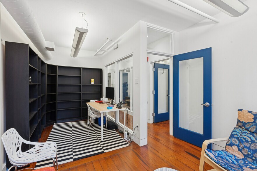 More Photos Of 215 Church St, Philadelphia Office Residential For Lease