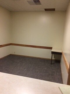 More Photos Of 817 Kilbourne St, Bellevue Medical For Lease