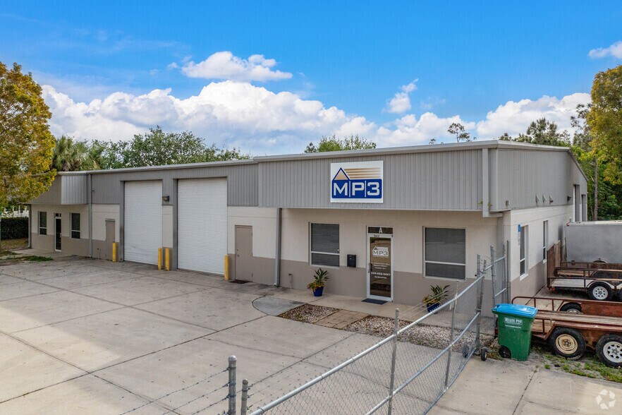 Primary Photo Of 5612 6th St W, Lehigh Acres Warehouse For Lease