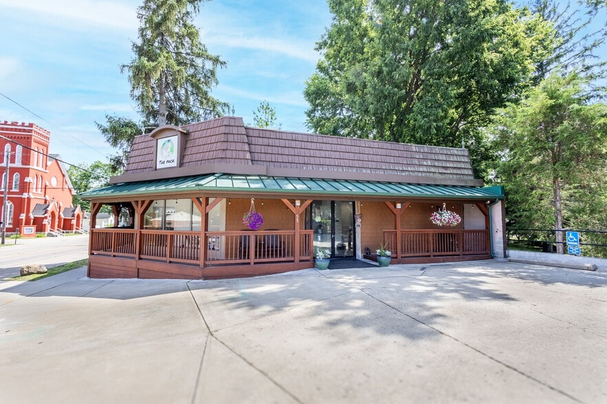 More Photos Of 53 E Market St, Germantown Restaurant For Sale