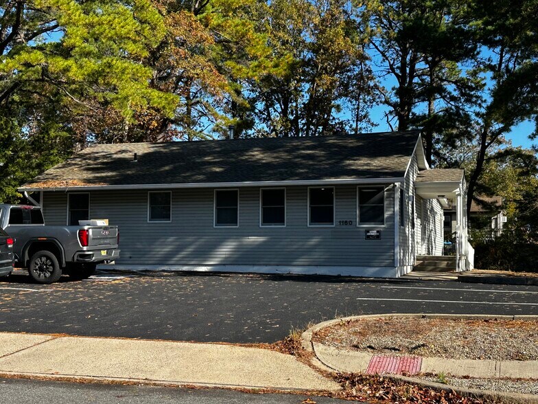 More Photos Of 1160 Beacon Ave, Manahawkin Medical For Lease