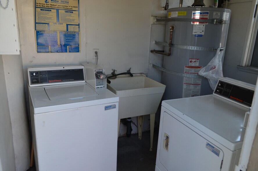 More Photos Of 6711-6715 Tujunga Ave, North Hollywood Apartments For Sale