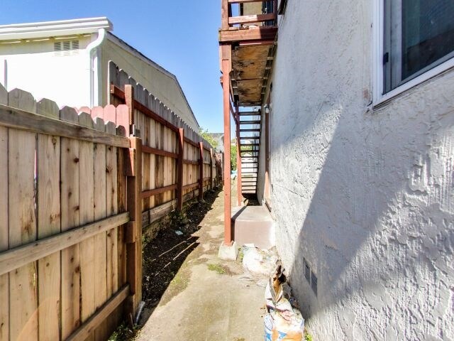 More Photos Of 2120 E 22nd St, Oakland Apartments For Sale