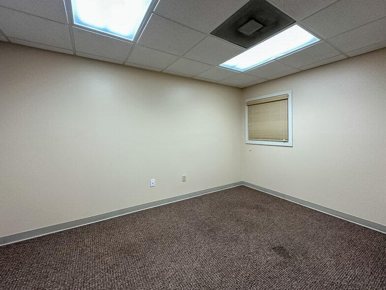 More Photos Of 1102 S Florida Ave, Lakeland Office For Lease