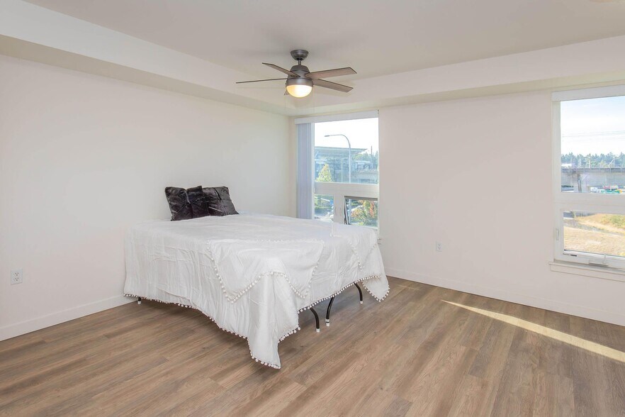 More Photos Of 15300 33rd Ave S, Seatac Apartments For Lease