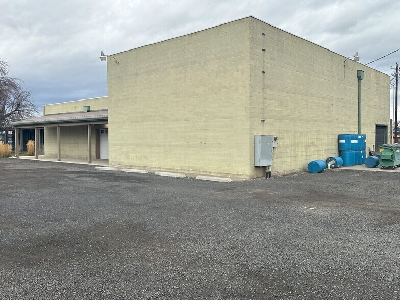 More Photos Of 574 N Main St, Prineville Office For Sale
