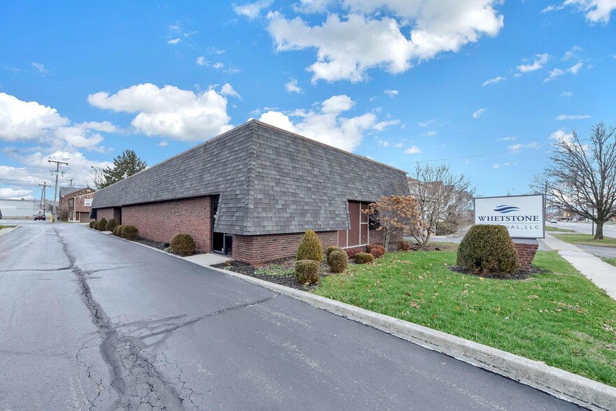 More Photos Of 444-454 E Center St, Marion Office For Sale