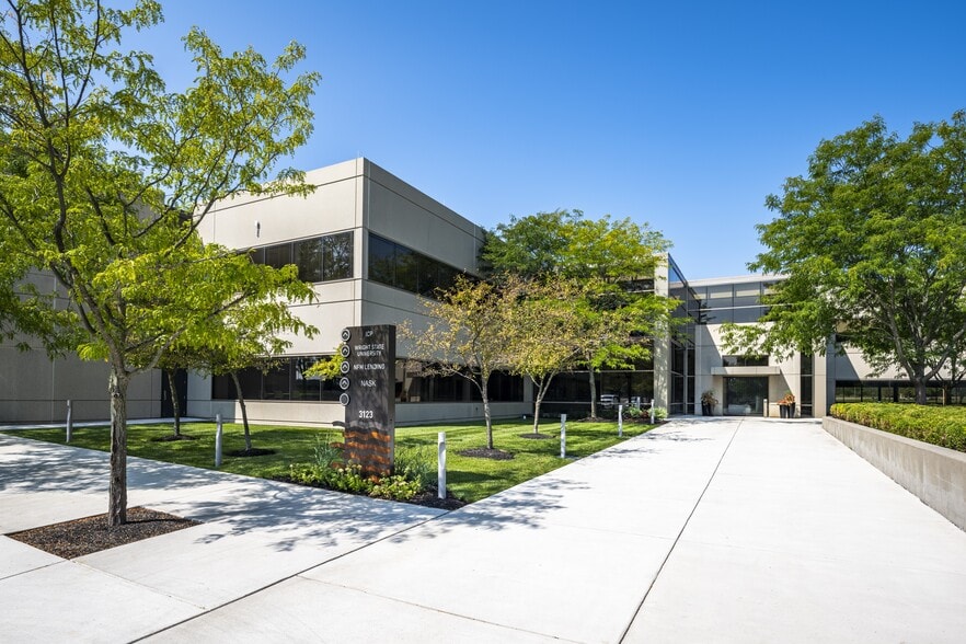 More Photos Of 3123 Research Blvd, Kettering Unknown For Lease
