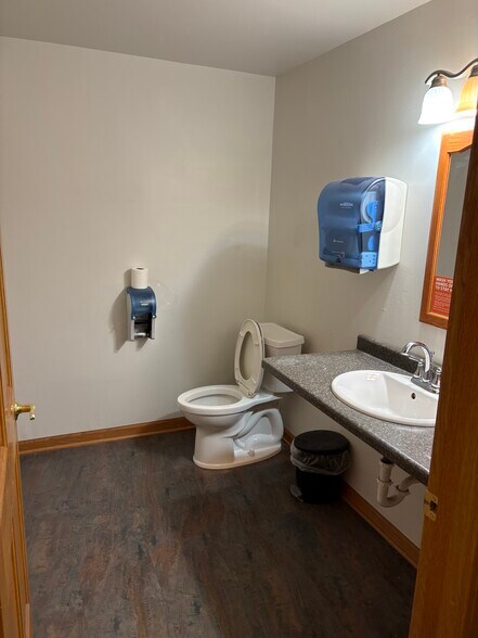 More Photos Of 219 W 1st St, Duluth Office For Lease