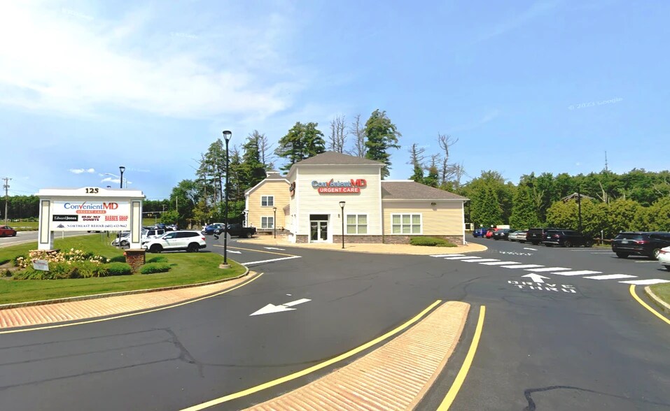 More Photos Of 125 Indian Rock Rd, Windham Office For Lease